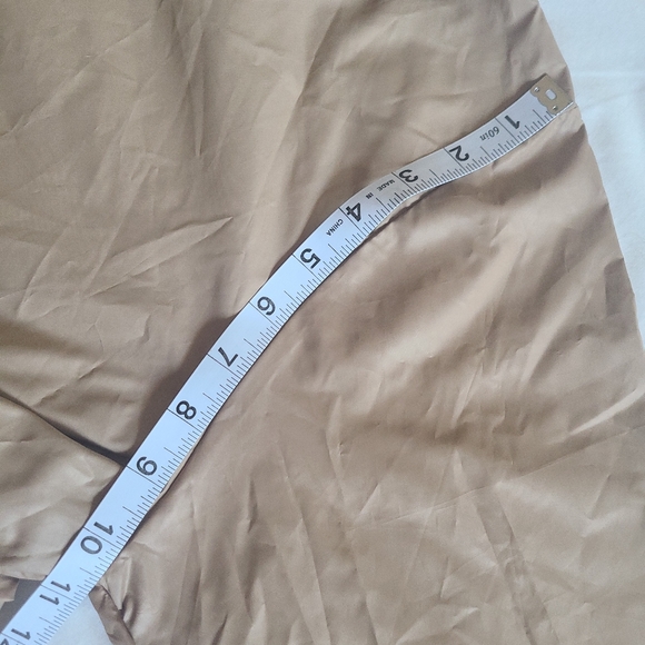 NWT Pretty Little Thing Stone (Beige) Maxi Hooded Windbreaker Jacket, US 6 - Picture 13 of 16